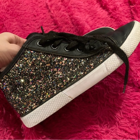 Cat & Jack Glitter Shoes Size 3 Girls! 💝 - Picture 4 of 5
